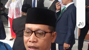 Mourits Tamaela Dilantik Menjadi Ketua DPRD Kota Ambon Periode 2024-2029